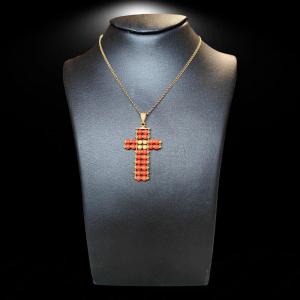 Pendente croce vintage in corallo rosso sardo e filigrana d'oro