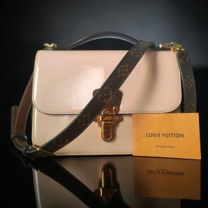 Louis Vuitton Vernis Monogram Cherrywood BB