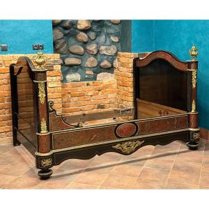 Boulle Sleeping Bed