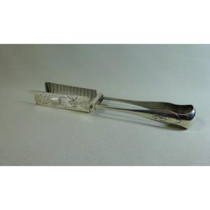 Asparagus Serving Tongs, Beautiful Art Nouveau Model From Ercuis Goldsmiths With Chiselled Decoration Of Flowers
