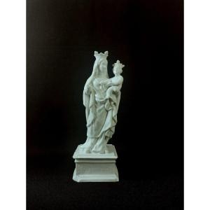 18th Century Virgin And Child In White Paris Porcelain, Our Lady Of Benoiste Vaux