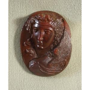 Italy Rome, 17th-18th Century Cameo, Portrait Of The Greek Goddess Nike In Red Or Blood Jasper