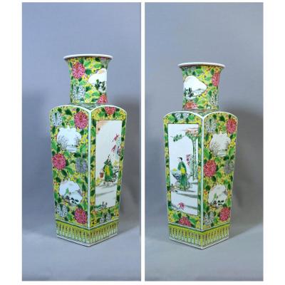 China Qing Dynasty, Pair Of Quadrangular Porcelain Vases From The Rose Family, Enamels Decoration