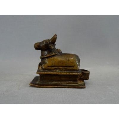India XVIII-xixth Century, Beautiful Bronze Representation Of Nandi, Sacred Ox Nandiskeshvara
