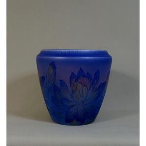 Rookwood Pottery 1927, Louise Abel Vase With Purple-blue Matte Glaze, Waterlily Decoration, Arts And Craft Cincinnati Ohio