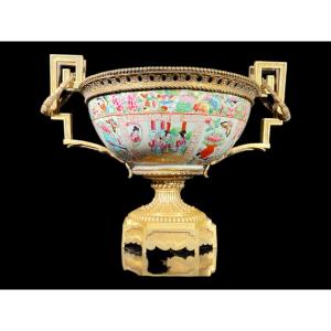 China Porcelain Punch Bowl 19th Century