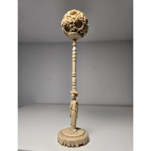 Chinese Ivory Ball With Base XIX Eme