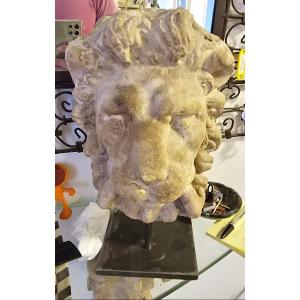 Decorative Terracotta Lion Head - Mounted Base