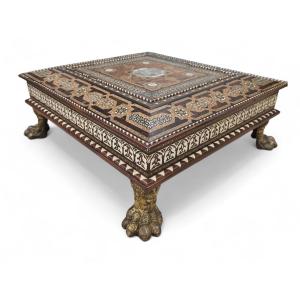 Nasrid Style Inlaid Box From Granada By Inocencio Molero Peche, Early 20th Century