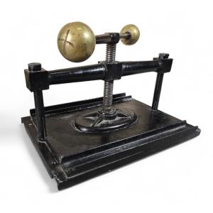 Large 19th-century Book Press Made Of Iron And Bronze