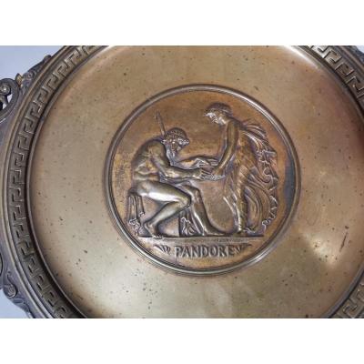 Ferdinand Barbedienne, Cup Or Table Centerpiece In Antique Gilt Bronze