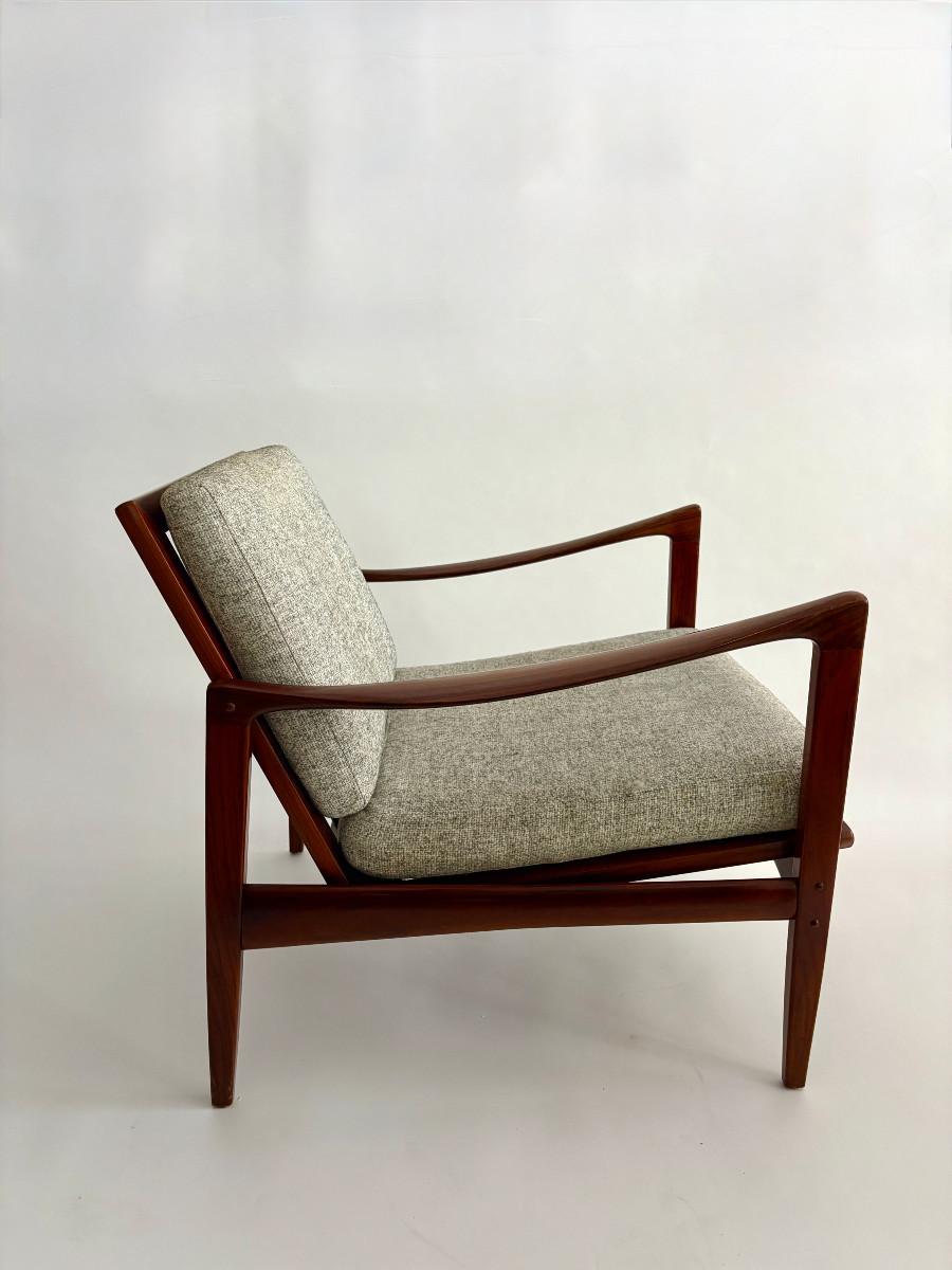 Ib Kofod-Larsen, set di sedie da salotto "Candidate" in afromosia, Danimarca '60-photo-4