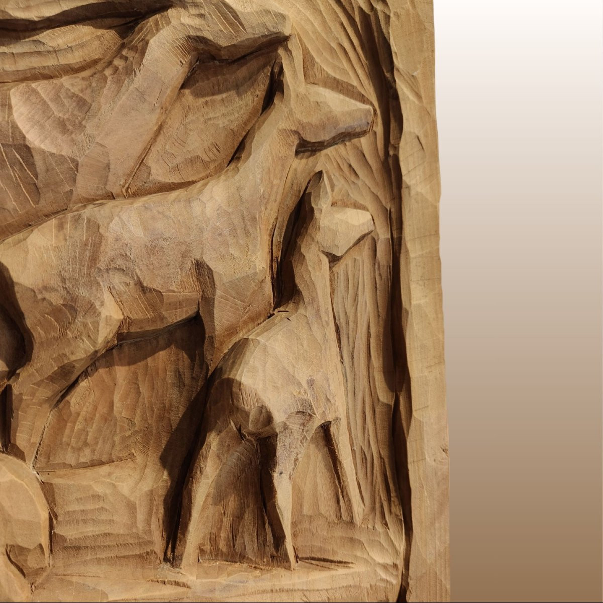 Tavola con bassorilievo in legno di Renato Soppelsa, 1960, Italia-photo-4