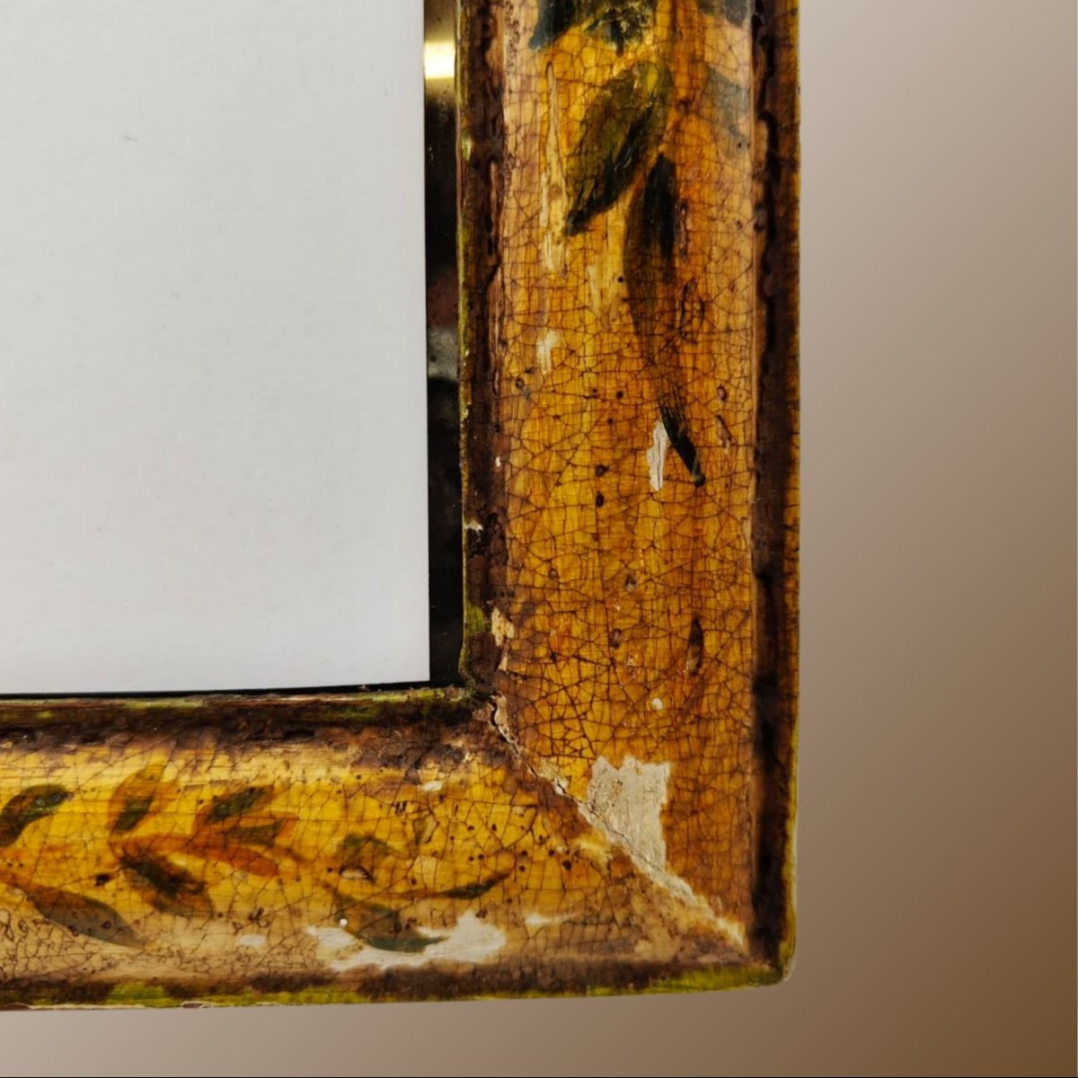 Piccola specchiera di manifattura italiana, legno laccato, ultimi anni del XVIII secolo-photo-1