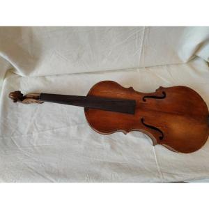 Old Collectible Violin