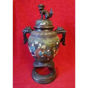 Large Cloisonné Covered Vase