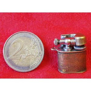The Smallest Lighter In The World