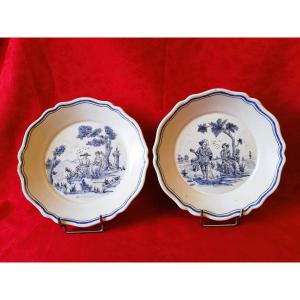 Pair Of Nevers Montagnon Plates 