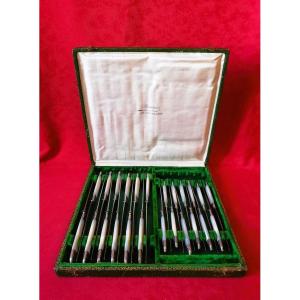 Twenty-four Knives In A Box 