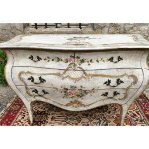 Venetian Tomb Chest Of Drawers