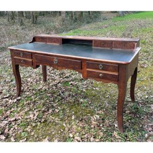 Large Louis Philippe Desk 1820-40 In Walnut And Leather 