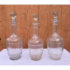3 Carafes In Very Good Condition 
