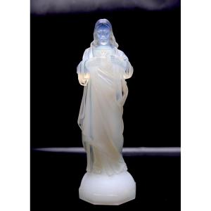 Etling Statuette Of Jesus Christ Sacred Heart. Opalescent Glass Circa 1930