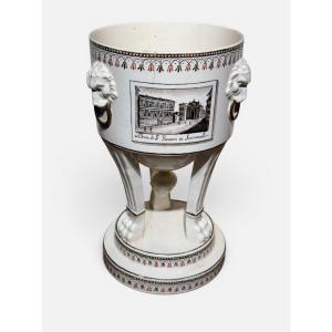 Ceramic Centerpiece. Circa 1820.