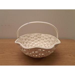 Basket/basket, Woven Earthenware, 19th Century. 