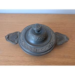 Ear Bowls, Bérain Decor, Pewter, 18th Century. 