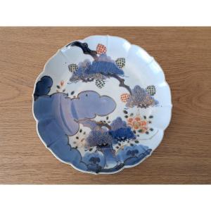Plate, Imari, Japan, Late 19th Century.
