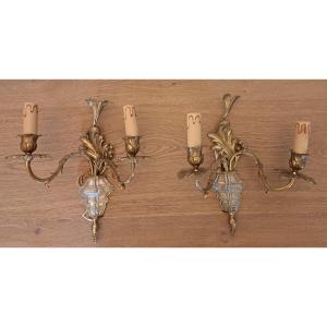 Attributed To The Baguès House, Pair Of Wall Lights, Bronze And Crystal, 20th Century. 