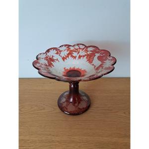 Large Bohemian Glass Bowl, Red And Chiseled Glass, Late 19th Century. 