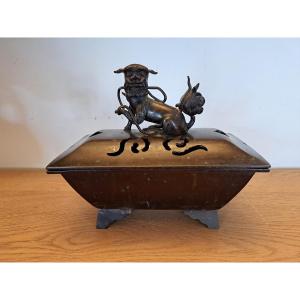 China, Incense Burner, Bronze, 19th Century. 