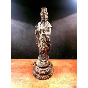 Sculpture China Guanine Bronze XVIII, XIX Century.