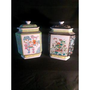 Pair Of Chinese Covered Vases, Ginger Jars. 