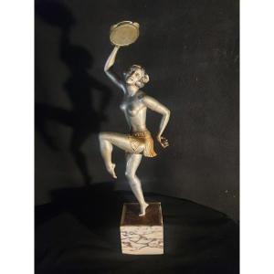 Art Deco Dancer Sculpture. 
