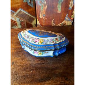 Paris Porcelain Candy Box, Sèvres Blue. 