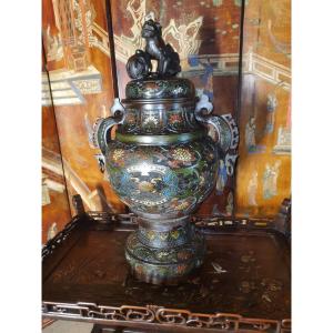 Large Bronze Vase, China/japan.