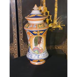 Alborello,majolica Pot Pharmacy Italy.