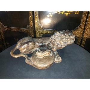 Inkstone, Yàn, China.