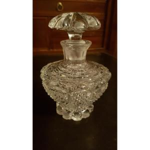 Flacon à Parfum Baccarat d'époque Charles X. 