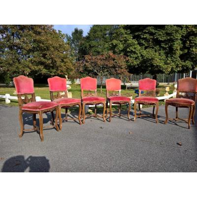 6 Chaises De Style Louis XV En Noyer.