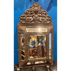 Small Mirror With Enclosed Sides 