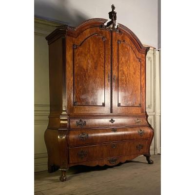  Blond Mahogany From Cuba,  Wardrobe Holland, XVIIIth Century