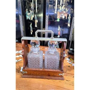 Whiskey/liquor Cellar (tantalus)