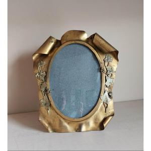 19th Century Curved Glass Photo Frame