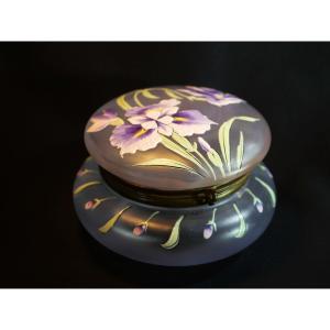Art Nouveau Legras - Enameled Glass Bombonnière Decorated With Irises - Per25bom001