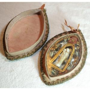 Oval Pocket Reliquary With Small Statuette, 18th Century - Tin25rel003 