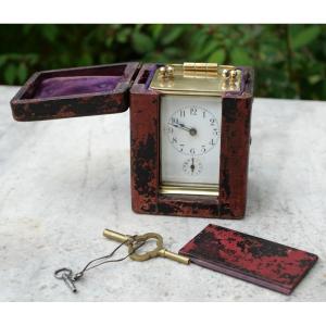 Officer's Clock With Its Red Case And Two Keys - Serviced - 19th Century 
